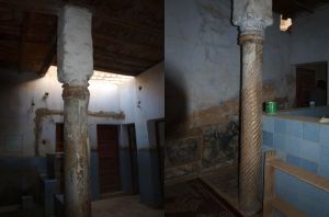Columns in the bathing area