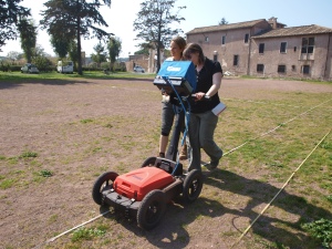 MSc students from the University of Southampton carrying out a GPR survey in the vicinity of the Episcopio, between Portus and the Isola Sacra